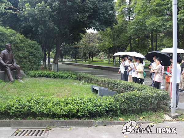 1630844446588051248.jpg 4.jpg