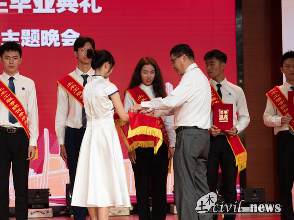 1624180100791034126.jpg SMJ_0717.jpg