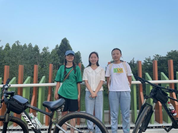 1660809133073077143.jpg 69.jpg