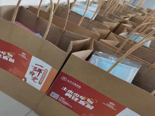 1638763299759097595.jpg 04.jpg