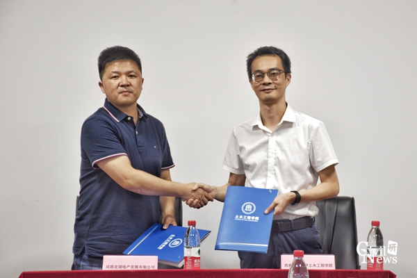 1626163971988057188.jpg 5.jpg