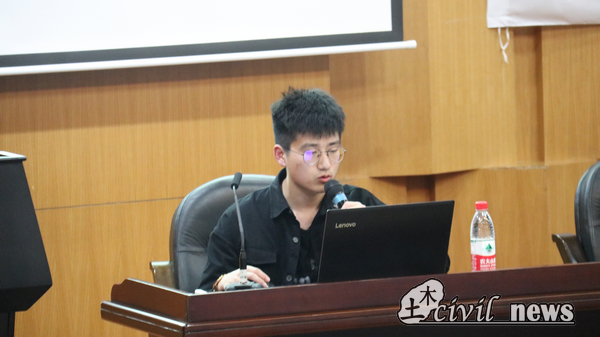 1618322196581059440.jpg 03.jpg