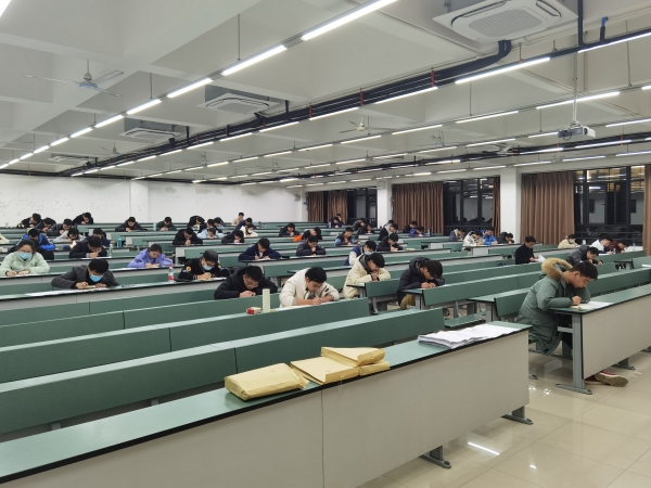 1638763307928017904.jpg 05.jpg