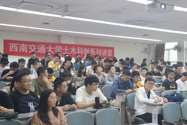 1621955295886009360.jpg IMG_8936_1.jpg