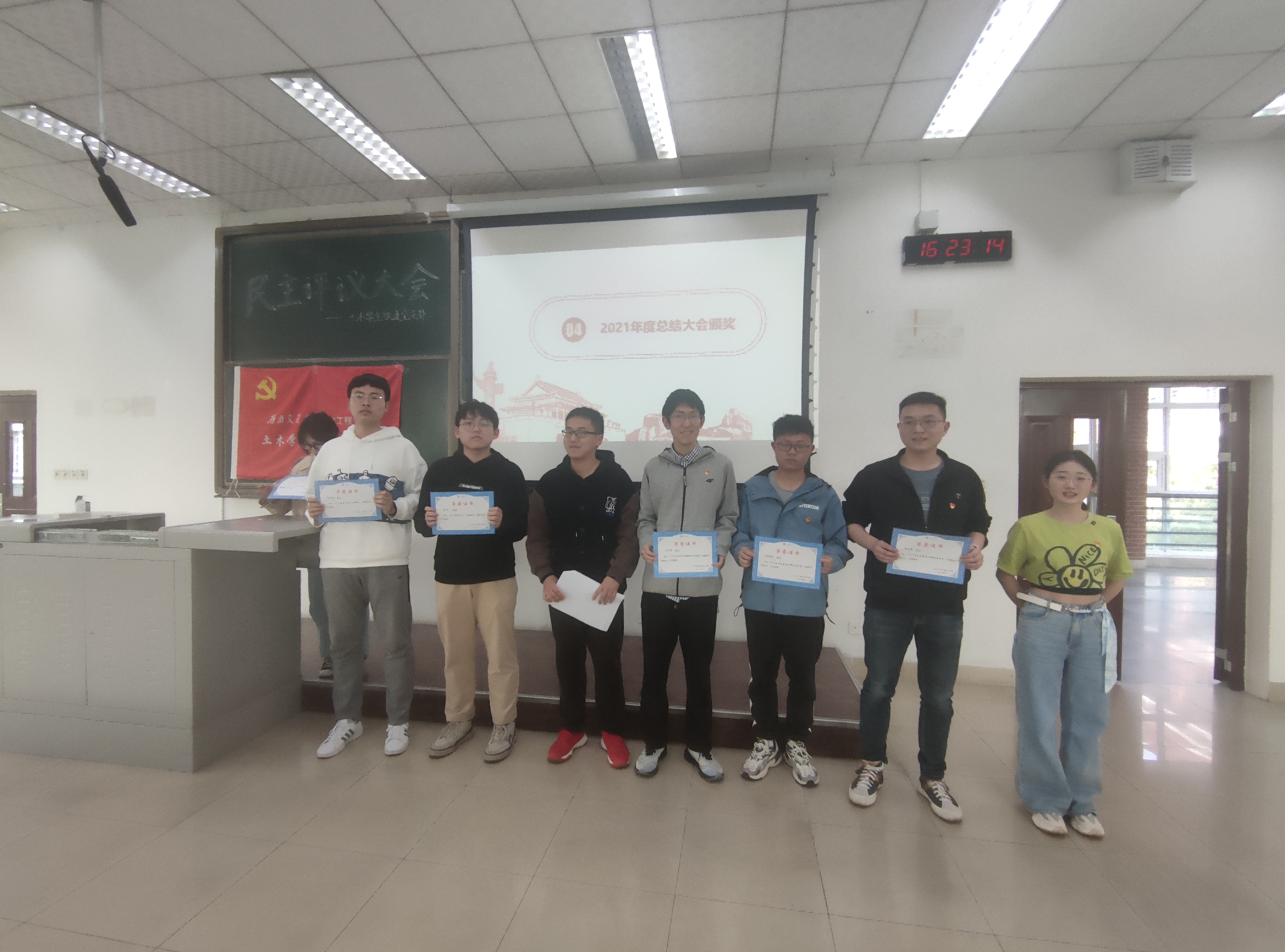 1647921541784045558.png 1647921541784045558.png